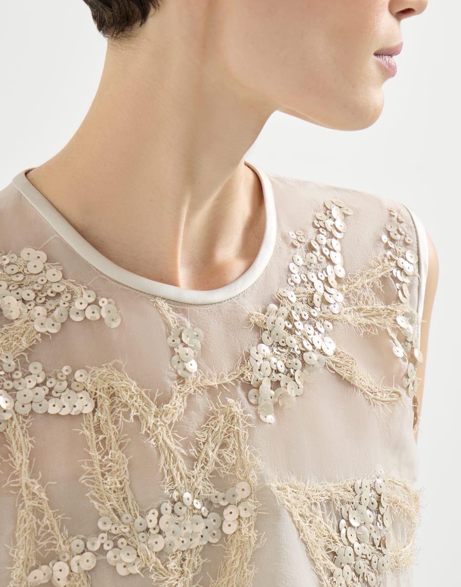 Chandong Deep Sea Embroidered Crispy Silk Sleeveless Top - Beige