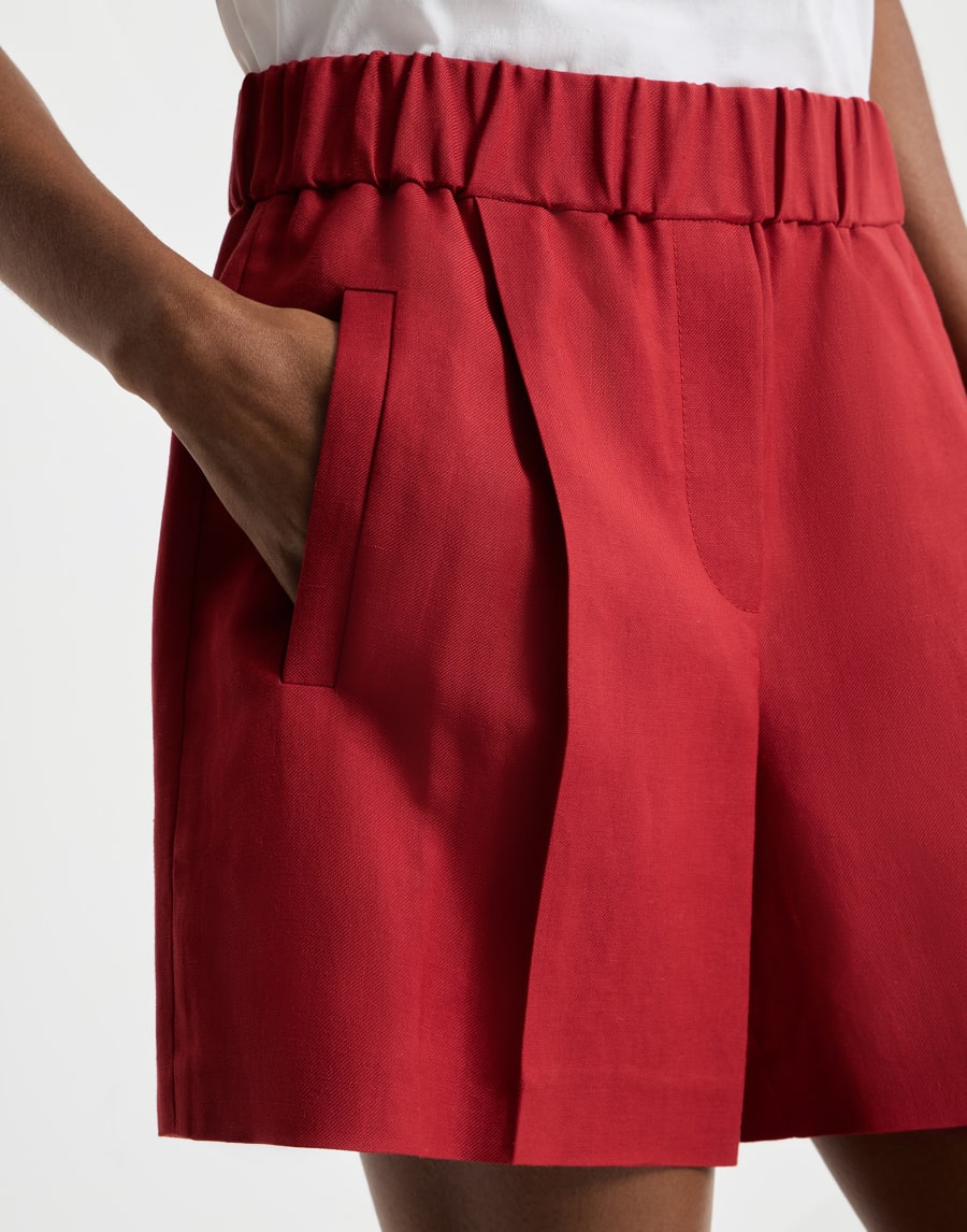 Crotchless shorts in viscose and linen blend smooth twill - Red - Womens - Brunello Cucinelli