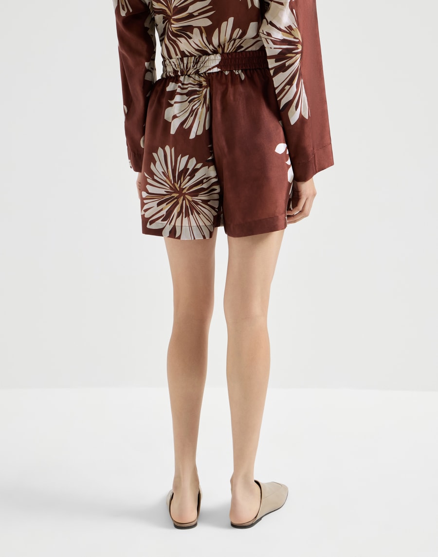 Silk Cocoon Blossom Print Shorts - Bordeaux - Womens - Brunello Cucinelli