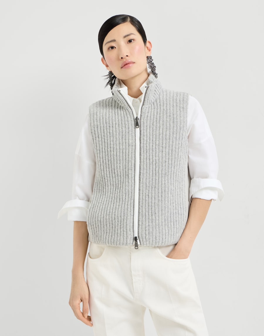 Feather and cashmere knit, beaded reversible sleeveless down jacket - Light Gray