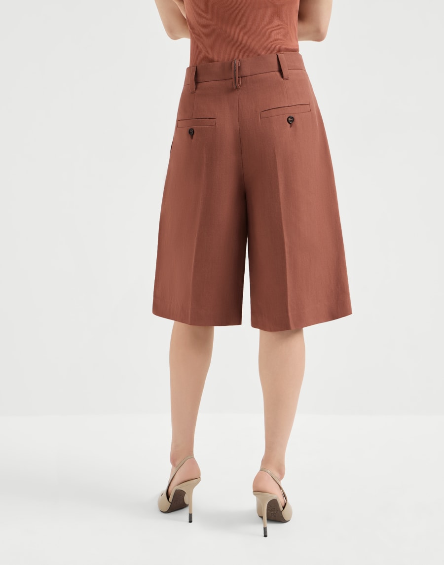 Tailored beaded beaded bermuda shorts in smooth viscose and linen-blend twill - Brick - Womens - Brunello Cucinelli